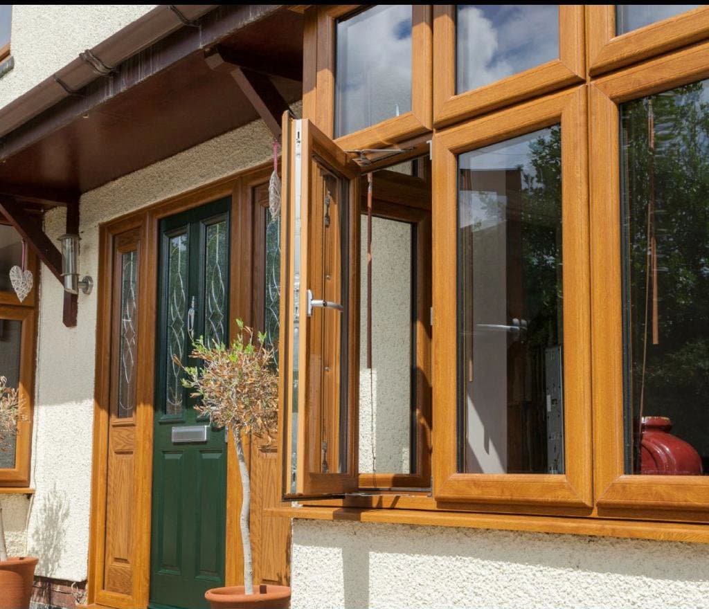 Wooden aluminium door with sidelights